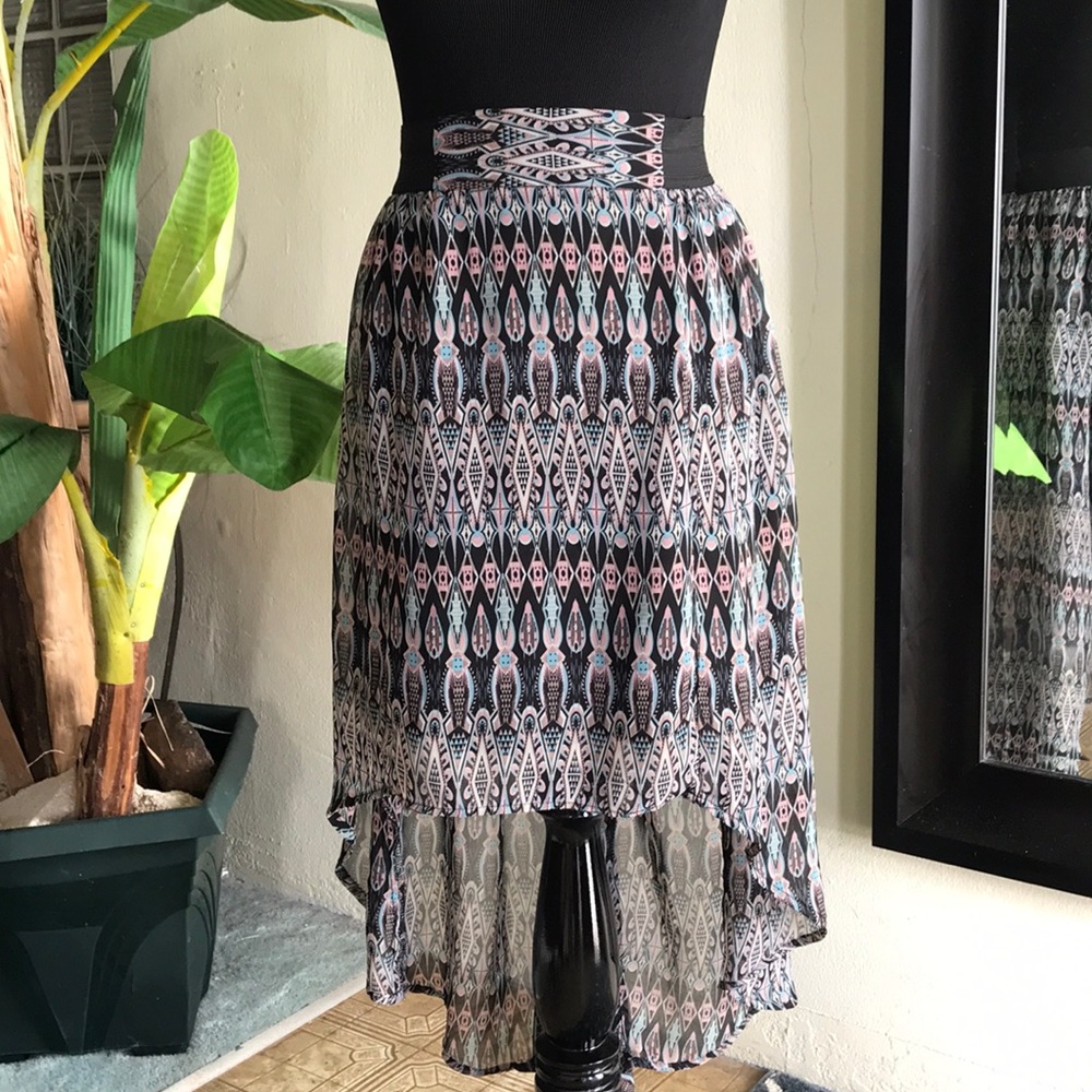 😍 high low skirt
